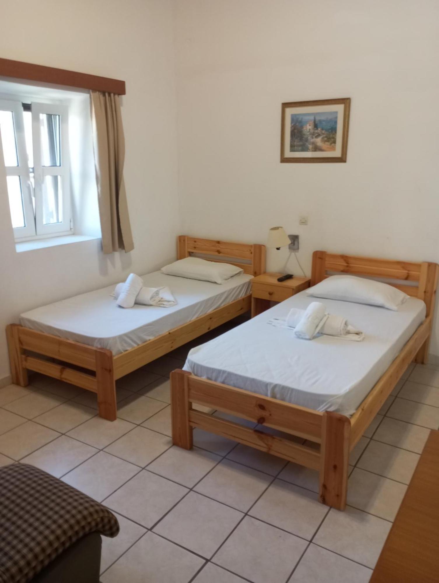 Paradisos Kastellorizou Megisti Bagian luar foto